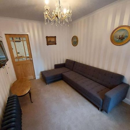 Lovely 1 Bed House In Largs, North Ayrshire Екстер'єр фото