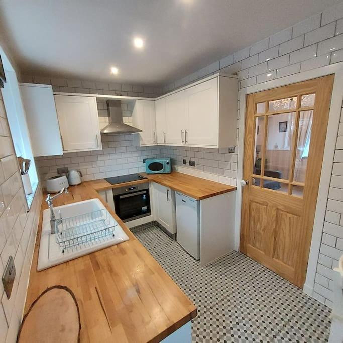 Lovely 1 Bed House In Largs, North Ayrshire Екстер'єр фото