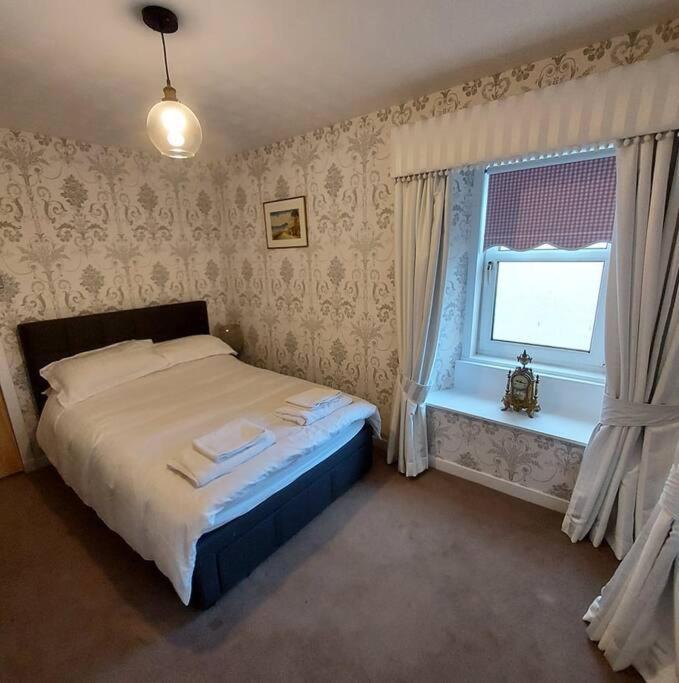 Lovely 1 Bed House In Largs, North Ayrshire Екстер'єр фото